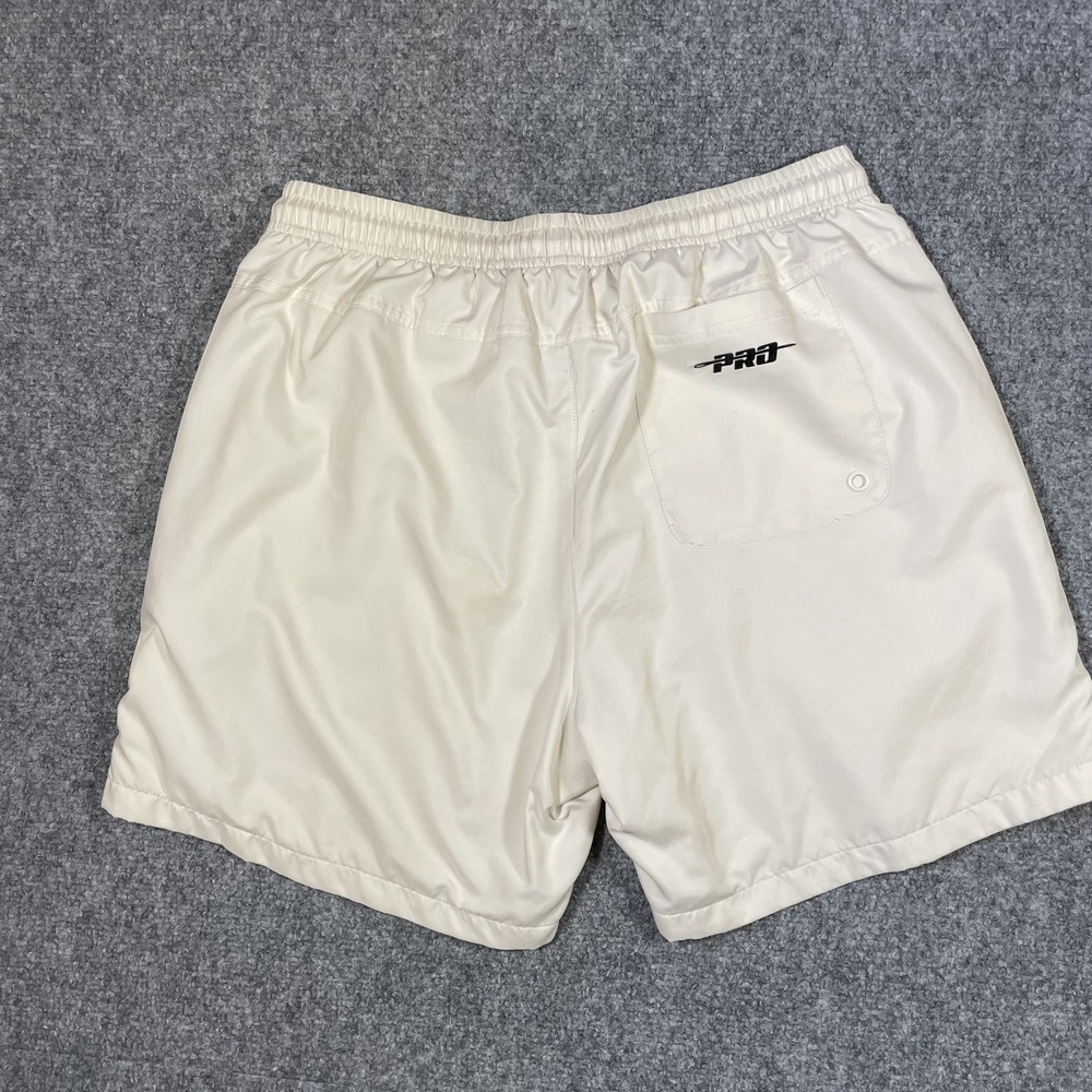 Chicago Bulls Shorts Mens Medium Eggshell Embroidered Pro Standard Heavyweight - Picture 2 of 14